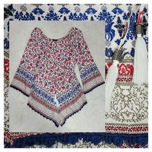 Forever 21 boho style romper with tassle pockets and crochet detail